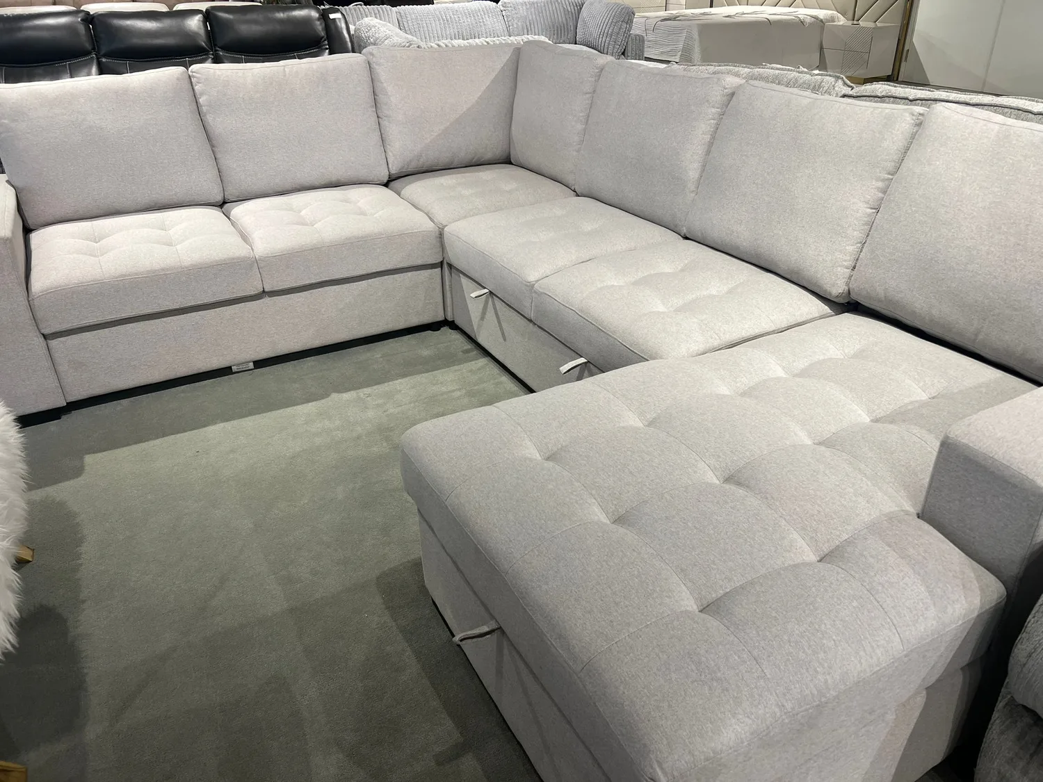 Xander 4125 Pull Out Sectional Sofa